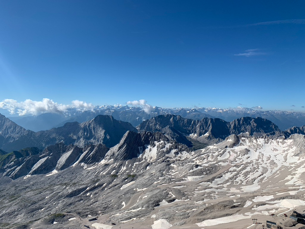 Mountain Hiking/>
            <div class=